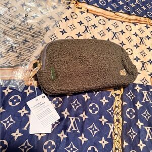 Lululemon Athletica sherpa belt bag